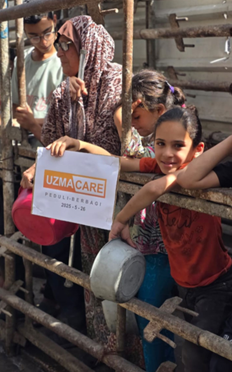 Sup Hangat untuk Gaza: Dari Tangan yang Hangat
