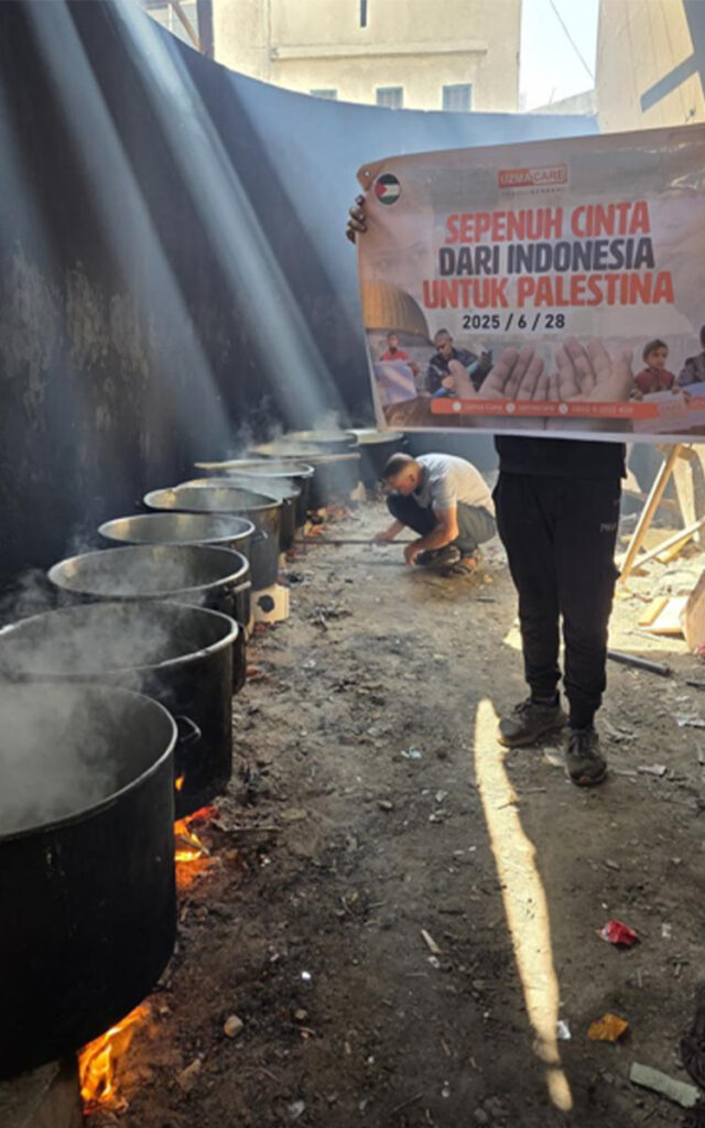 Distribusi Sup Hangat: Untuk Warga Gaza di Tengah Keterbatasan